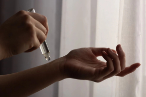 5 Simple Tips To Help Treat Dry Skin On Elbows